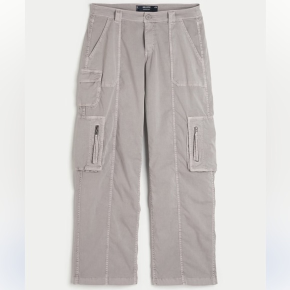 Hollister Low-Rise Baggy Zipper Pocket Cargo Pants - Size w26Regular (length) - Picture 4 of 9
